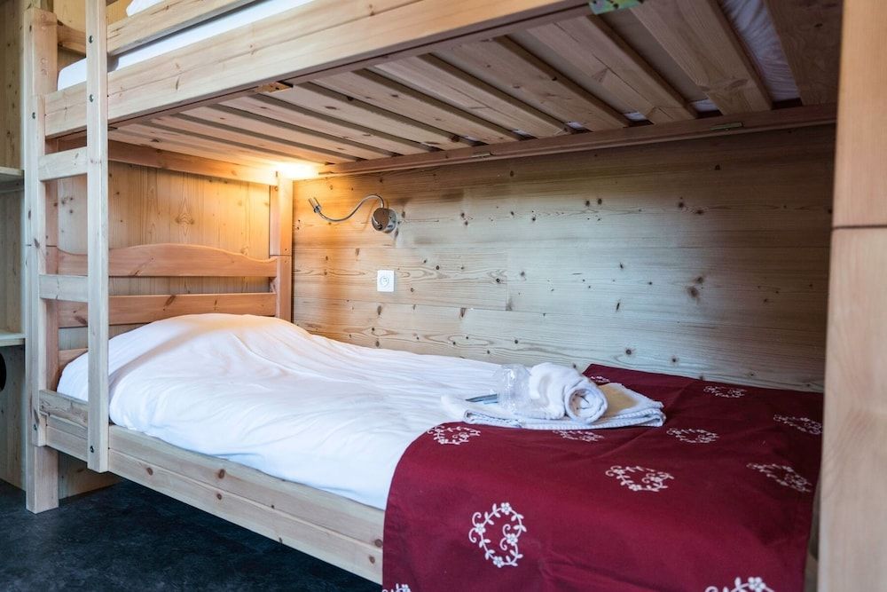 Chambre Tribu 8 personnes