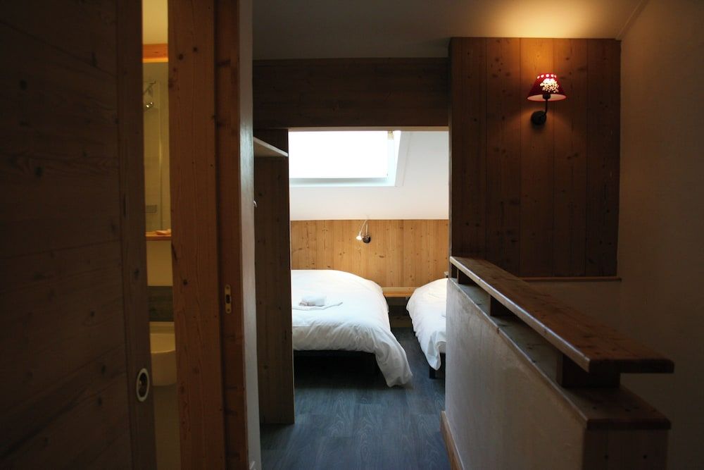 Chambre Tribu 8 personnes