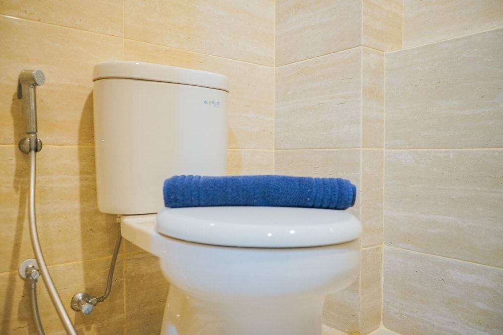 Cozy and Comfy Studio Springwood Apartment Room 4