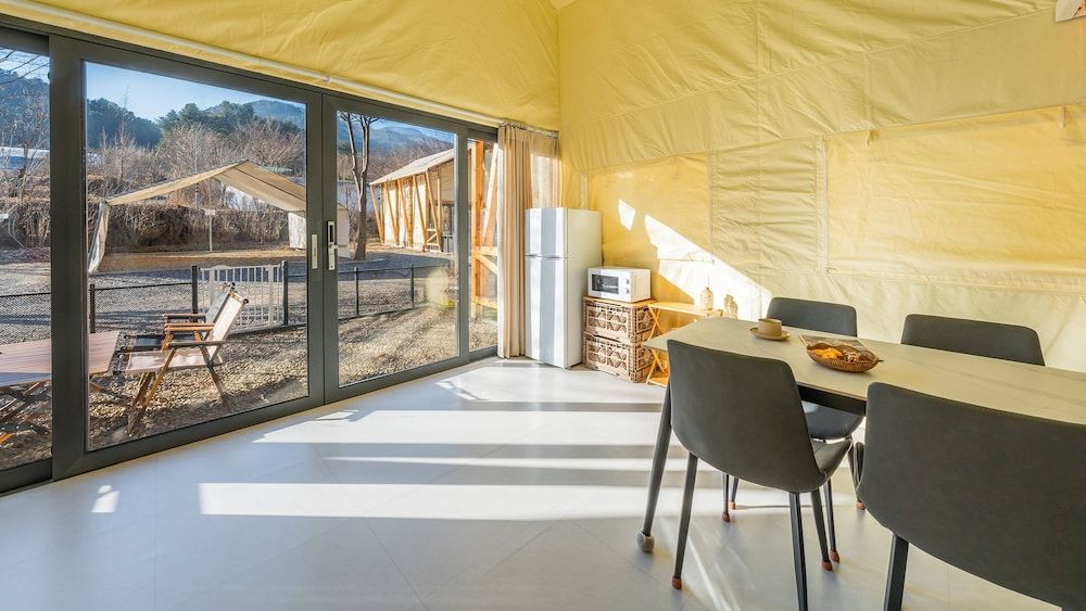 Gapyeong High Mong Glamping & Camping Basic Room, 2 Bedrooms (Glamping C-12) 14