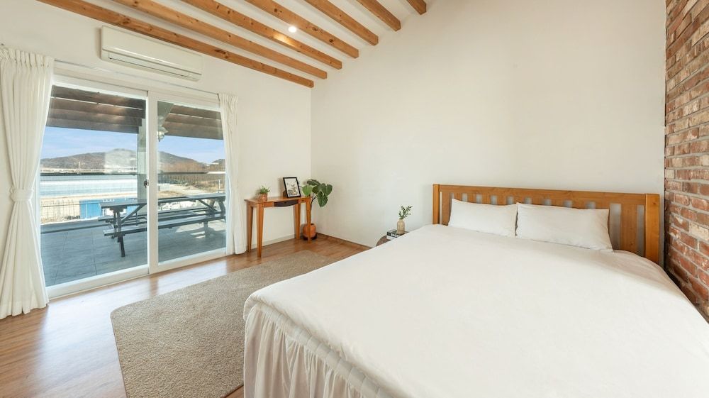 Suncheon Sum Pension Basic Room, 2 Bedrooms (sum C(No pets allowed / Private BBQ)) 5