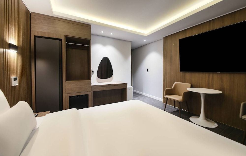 Jeonju Hotel Twosome Stay Seosin Superior, Non Smoking, OTT Available 5