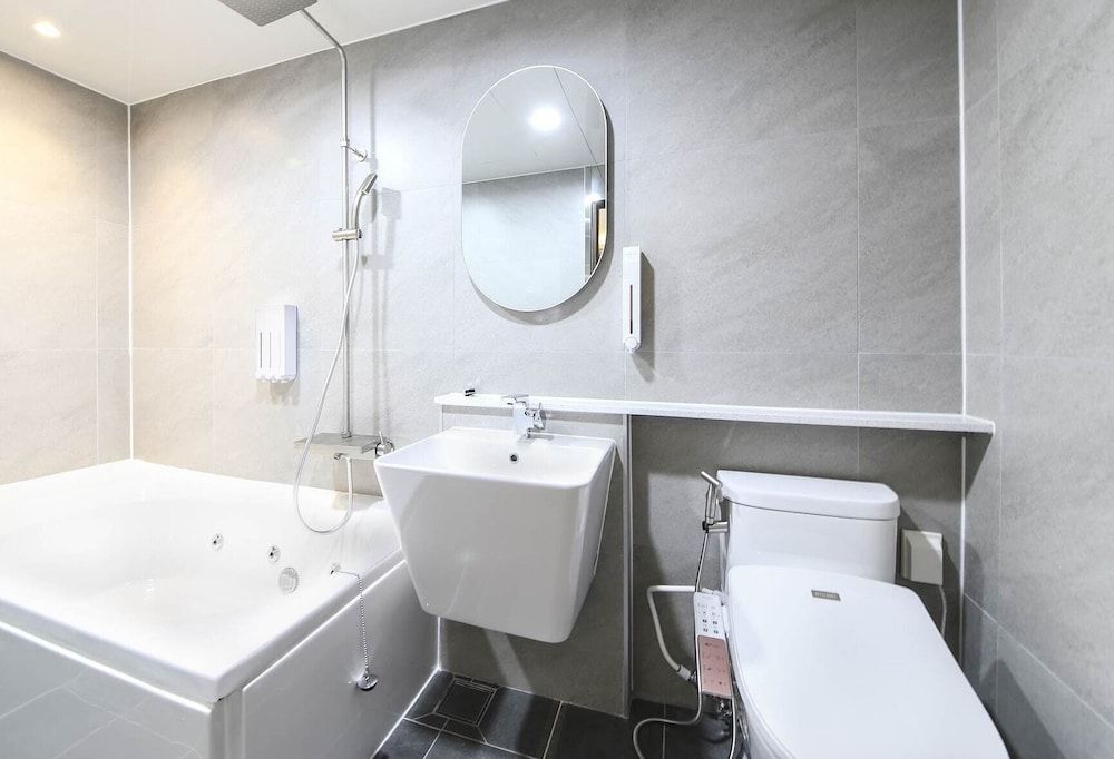 Jeonju Hotel Twosome Stay Seosin Premium Terrace, Non Smoking, OTT Available 4