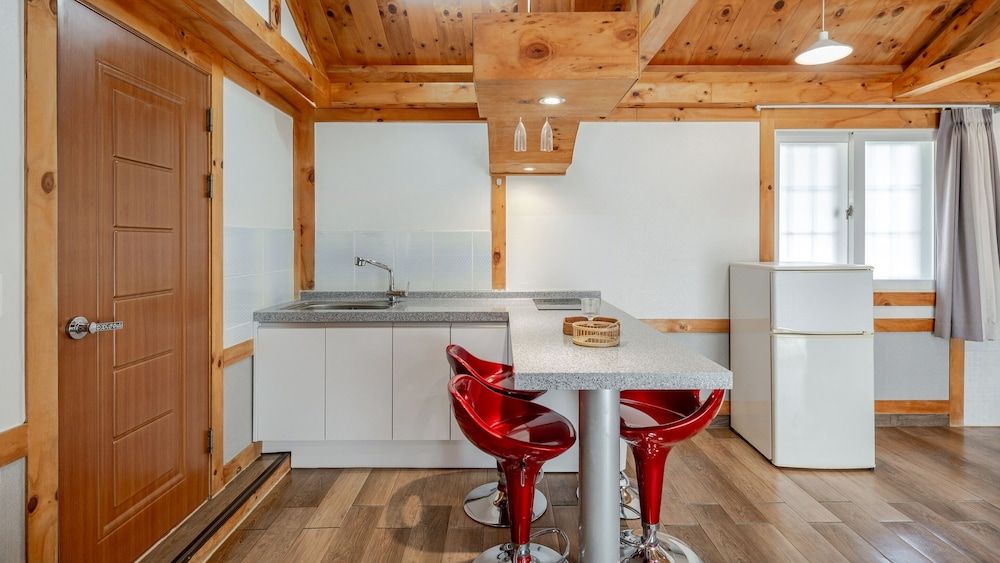 Gapyeong Iris Pension Basic Room, 1 Bedroom (Island Village Room(Pet/ Private BBQ)) 5