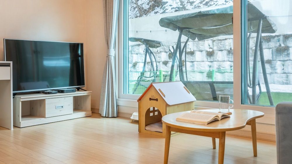 Pocheo Welcome Paw and Meow Pet Pension Basic Room, 1 Bedroom (Cottage No.1) 7