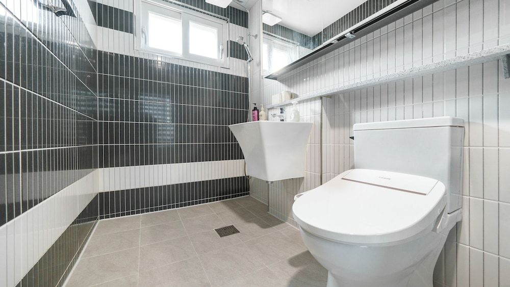 Sokcho Biroso Private Cottage Basic Room, 3 Bedrooms (Summer Room) 7