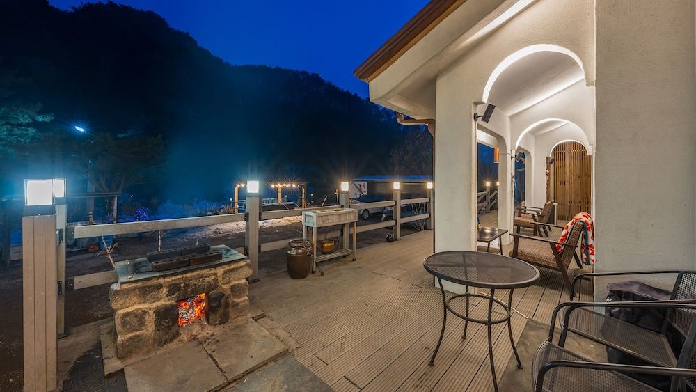 Yangpyeong House of Nature Pension Basic Room, 2 Bedrooms (A1) 5