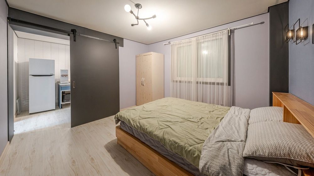 Yeonorang Park Pool Villa in Pohang Basic Room, 2 Bedrooms (Deluxe Type B (Pool Villa/BBQ)) 2