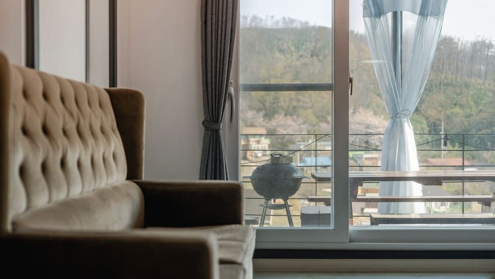 Yeonorang Park Pool Villa in Pohang Basic Room, 2 Bedrooms (Deluxe Type B (Pool Villa/BBQ)) 8