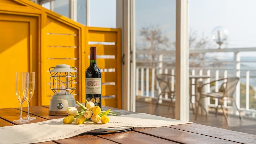 Yeongheungdo Blue Story Pension Basic Room, 1 Bedroom (Flower Room 201 (Spa/Ocean View)) 8