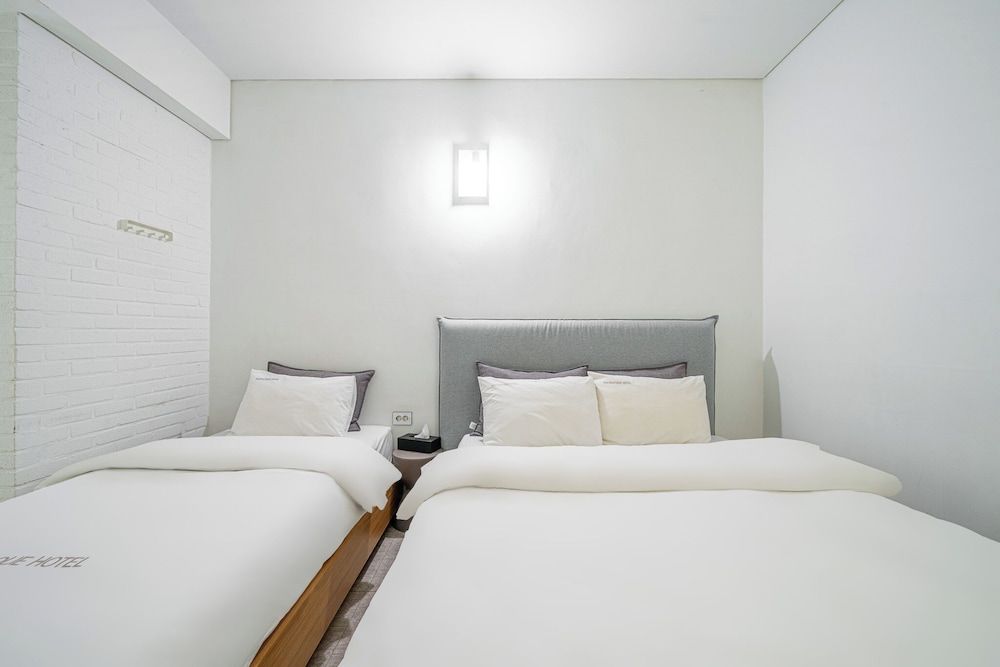 Ami Boutique Hotel Deluxe Twin