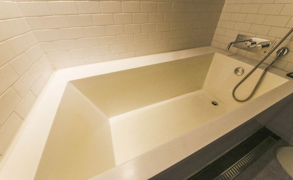 Ami Boutique Hotel Deluxe Twin 6