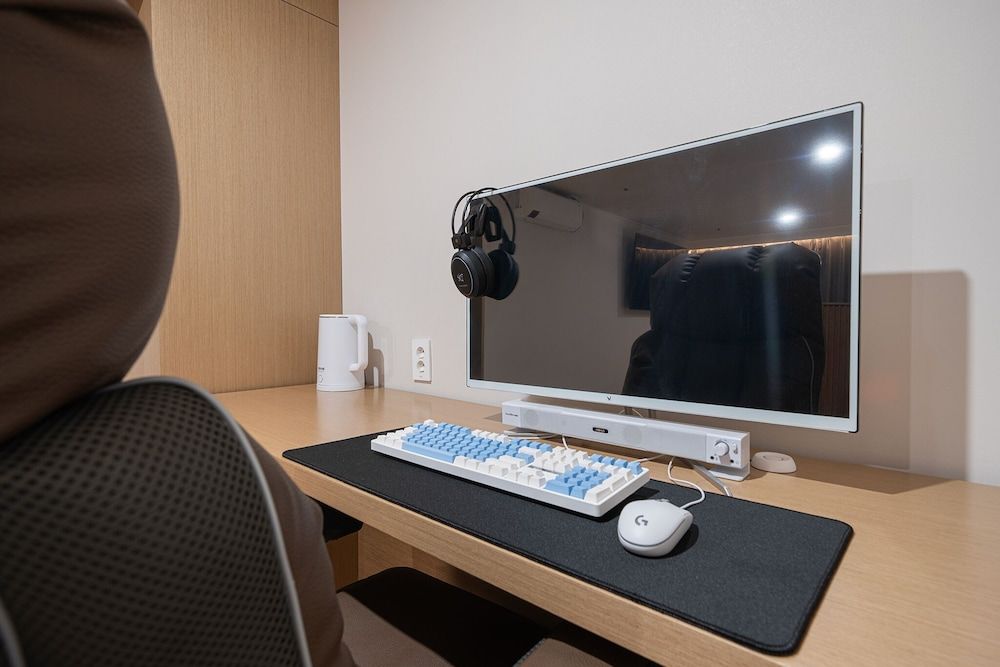 Cheonan H-Avenue Cheonan Buldang Suite 1PC 17