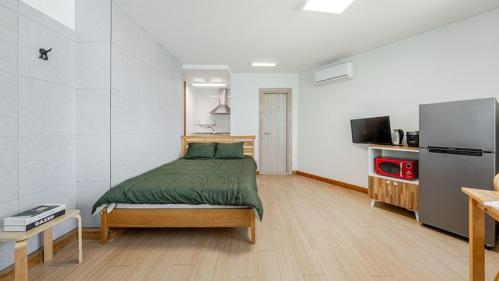 Pohang In The Blue Spa Pension Basic Room, 1 Bedroom (Room 201 (Spa))