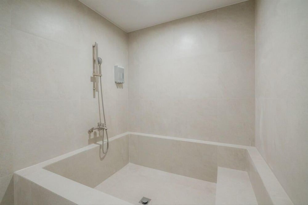 GOYU HOTEL Economy Studio 4