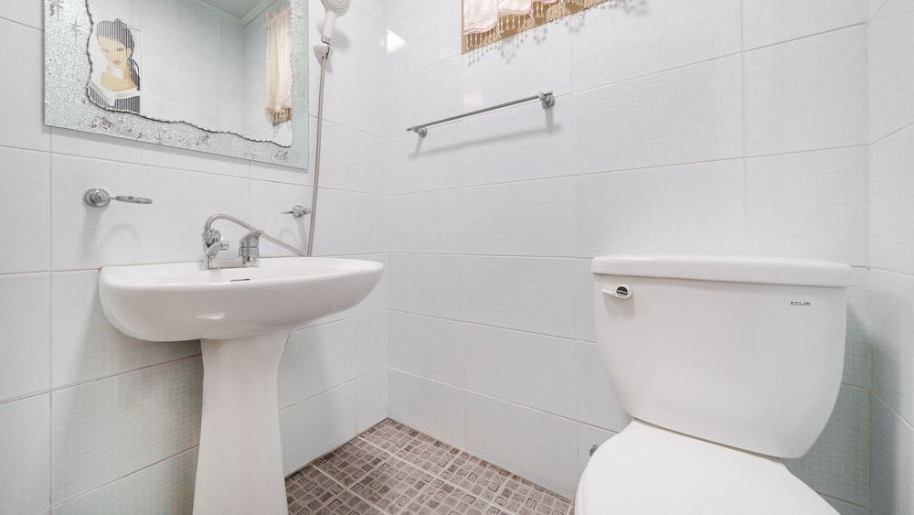 Gapyeong Venezia Dog Pension Basic Room, 1 Bedroom (Emerald (Dog-friendly / Private BBQ)) 6