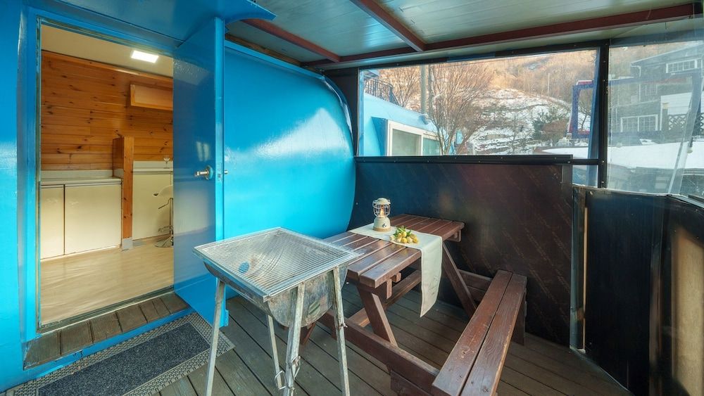 Gapyeong Venezia Dog Pension Basic Room, 1 Bedroom (Aquamari (Dog-friendly / Private BBQ)) 4