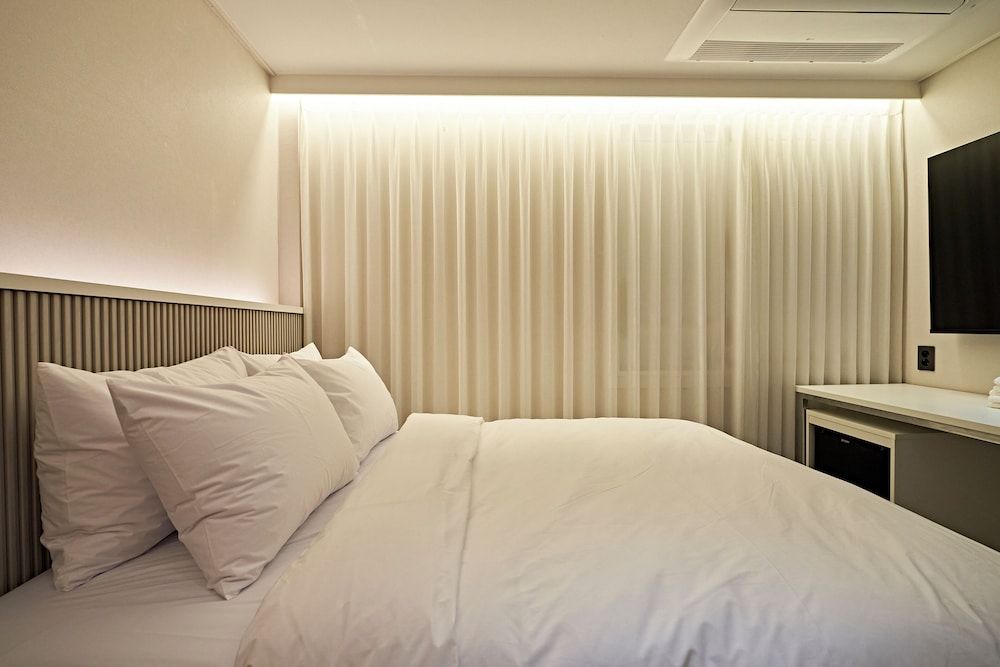 Hotel Number25 Gimhae Cityhall Basic Double Room, 1 Queen Bed, Non Smoking 7