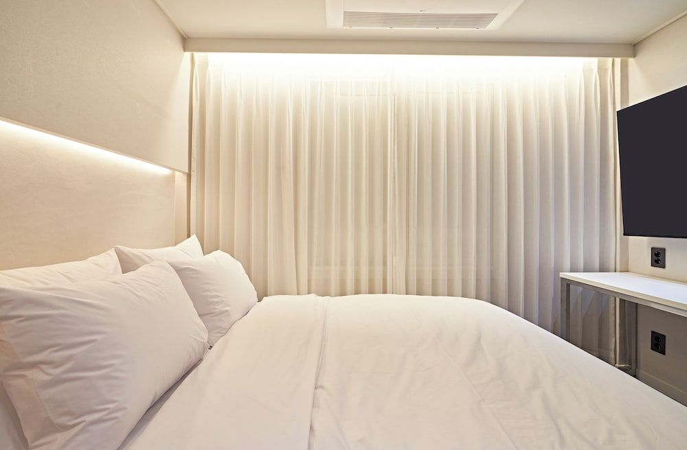 Hotel Number25 Gimhae Cityhall Comfort Double Room, 1 Queen Bed 8