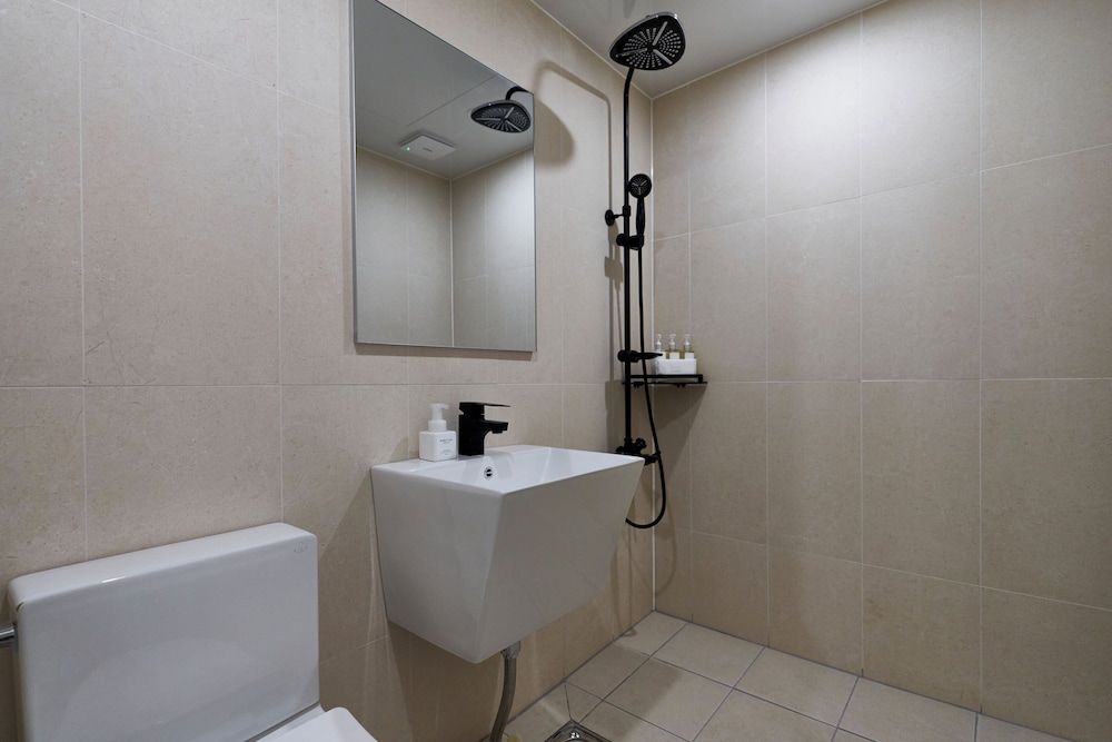 Hotel Number25 Gimhae Cityhall Basic Double Room, 1 Queen Bed, Non Smoking 13