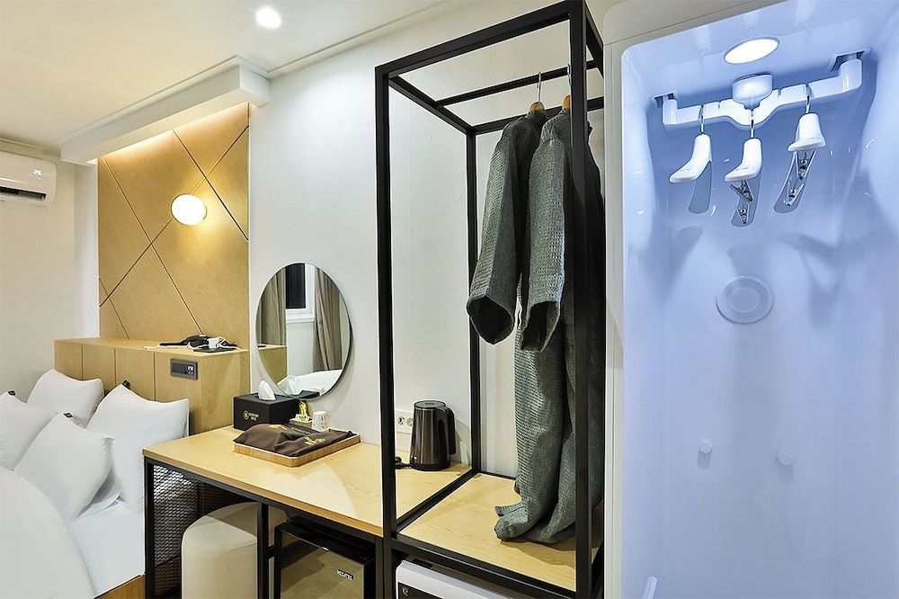 Brown Dot Hotel Gumi Okgye Branch Superior Double Room 5