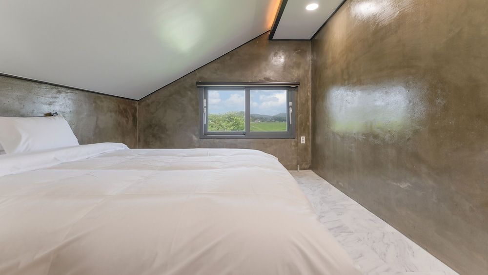 Taean Aloha Oe Pet Pool Villa Basic Room, 1 Bedroom (Villa 4 (Private / Pool Villa / Pet)) 3