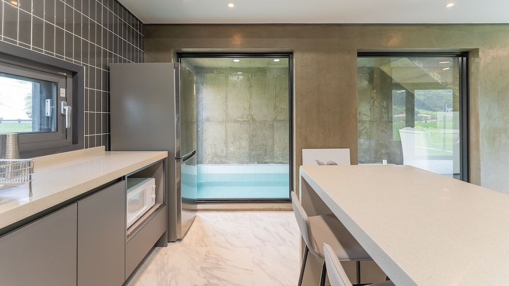 Taean Aloha Oe Pet Pool Villa Basic Room, 1 Bedroom (Villa 4 (Private / Pool Villa / Pet)) 8