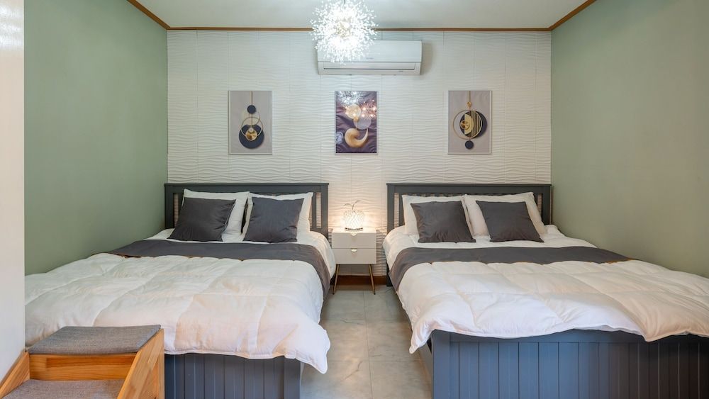 Hongcheon Lucky Dog Pension Basic Room, 1 Bedroom (Violet(Pet /BBQ)) 3