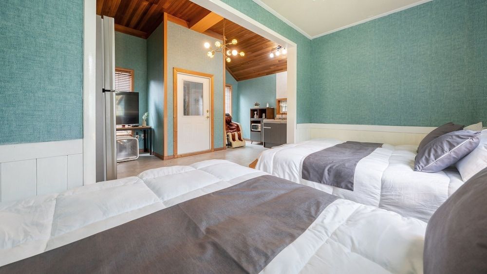 Hongcheon Lucky Dog Pension Basic Room, 1 Bedroom (Marjoram(Pet /BBQ)) 2