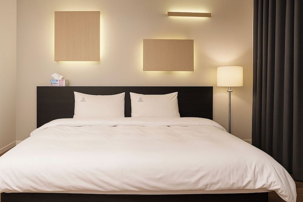 Modern Hotel CABIN A (TWIN BED) 8