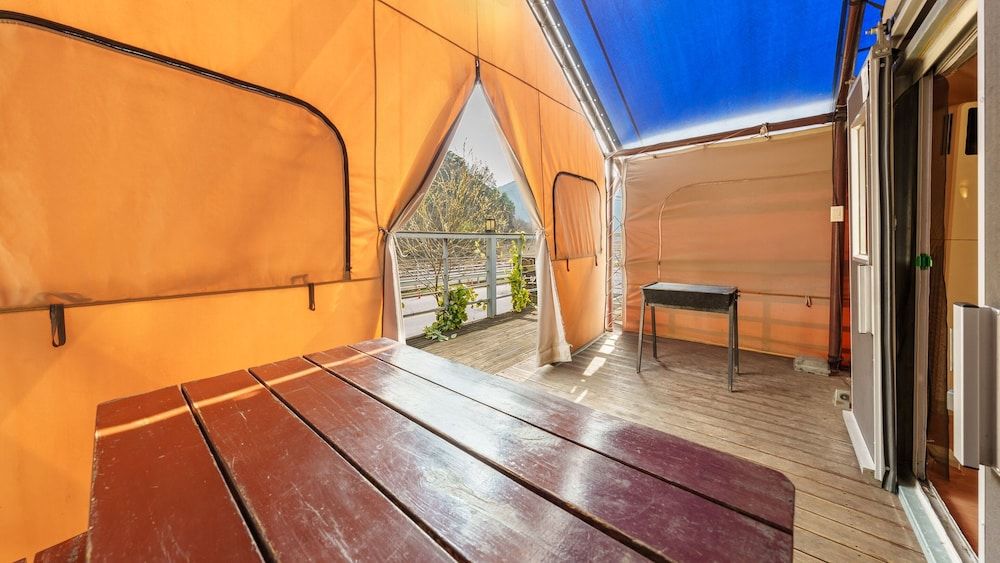 Chungju Palbong Glamping Basic Room, 1 Bedroom (6 Bong (Glamping/Private BBQ)) 3