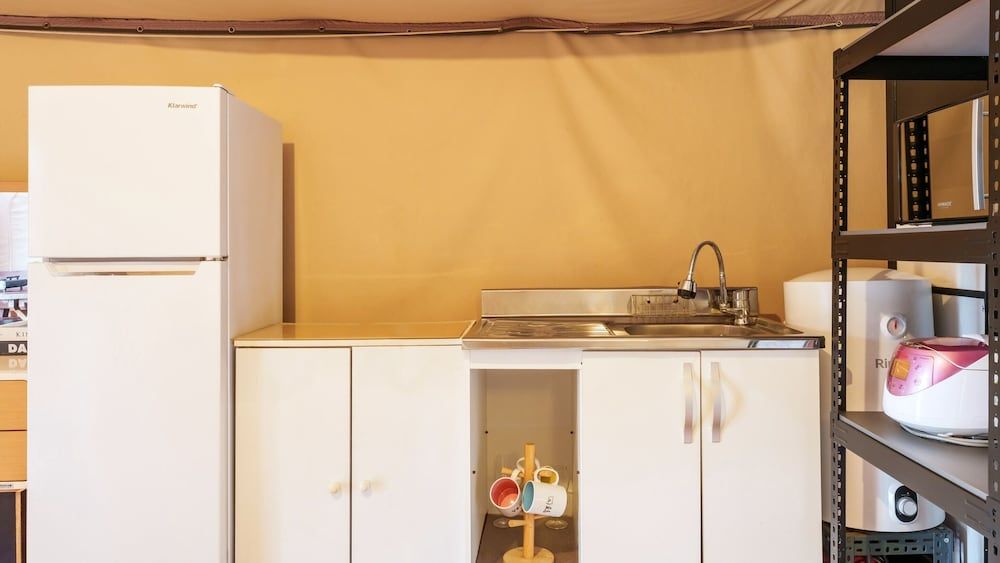 Chungju Palbong Glamping Basic Room, 1 Bedroom (6 Bong (Glamping/Private BBQ)) 9