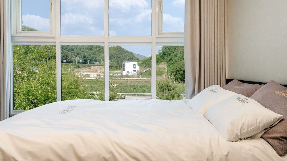 Mungyeong The Most Pool Villa Basic Room, 2 Bedrooms (Private House 303 (BBQ)) 2