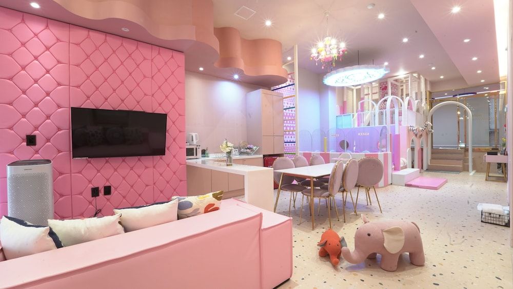 BUSAN ALMOND KIDS POOL VILLA NAMPO