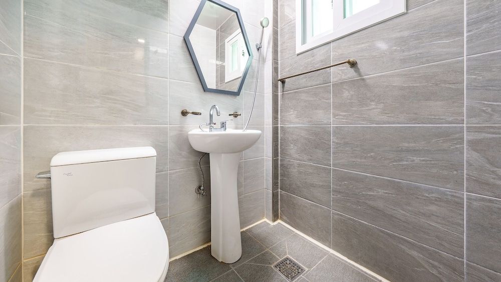 Hongcheon Pension 150 Basic Room, 1 Bedroom (Room 107 (Duplex / Private BBQ)) 5