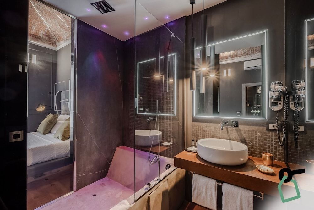 Hotiday Palermo Palco Noir Deluxe Double Room 16