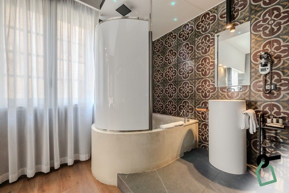 Hotiday Palermo Palco Noir Deluxe Double Room 12