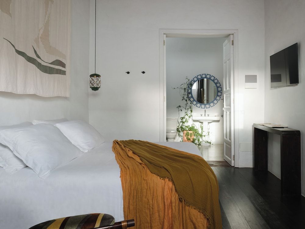 Premium Deluxe El Cuarto