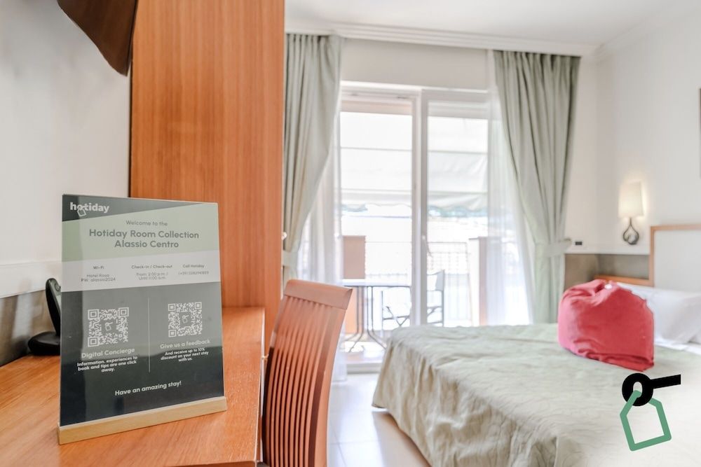 Hotiday Room Collection - Alassio Centro Superior Double Room, Sea View 5