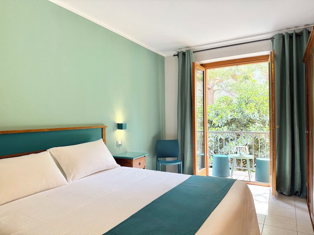Hotiday San Vito Lo Capo Double Room, Balcony 9