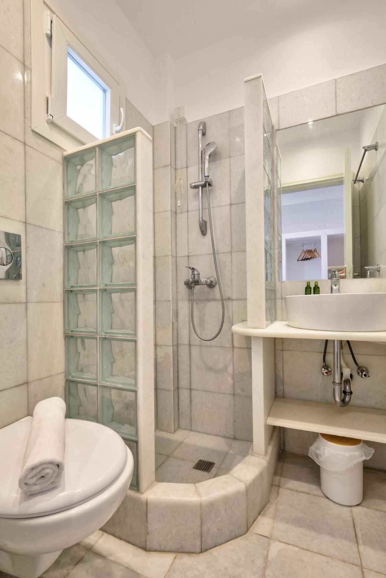 Triple Room with Garden View