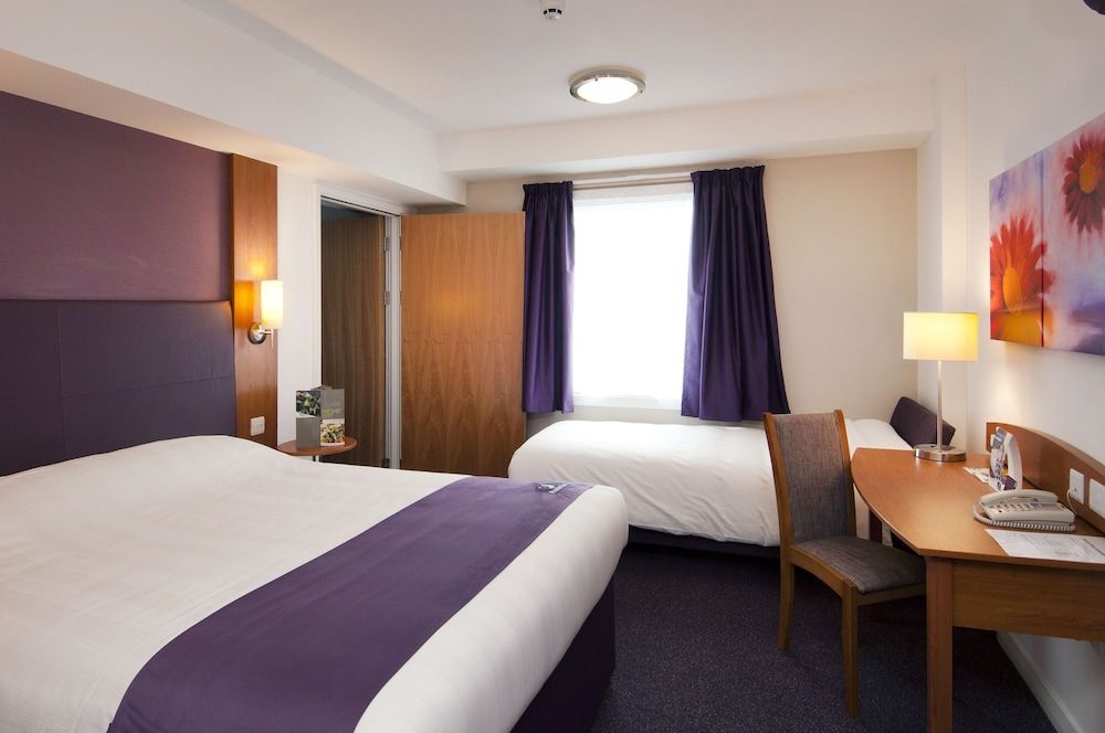 Premier Inn Heathrow Airport Terminal 5 Family Triple Room