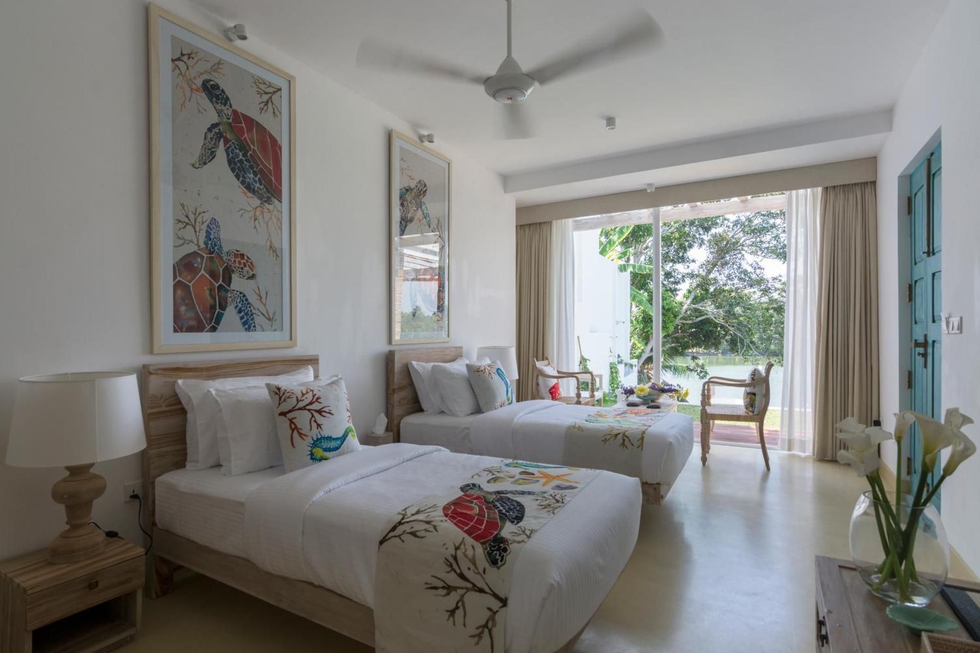 Twin Room with Lake View