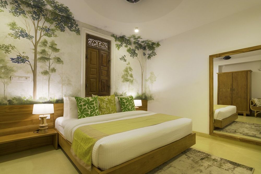 Superior Double Room, Pool View