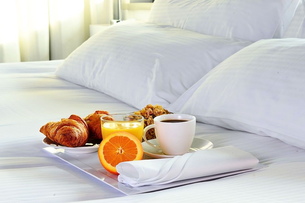 The Ivy Lake Deluxe Double Room 3