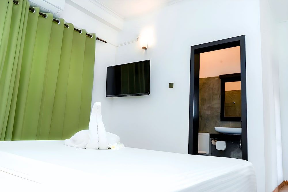 The Ivy Lake Deluxe Double Room