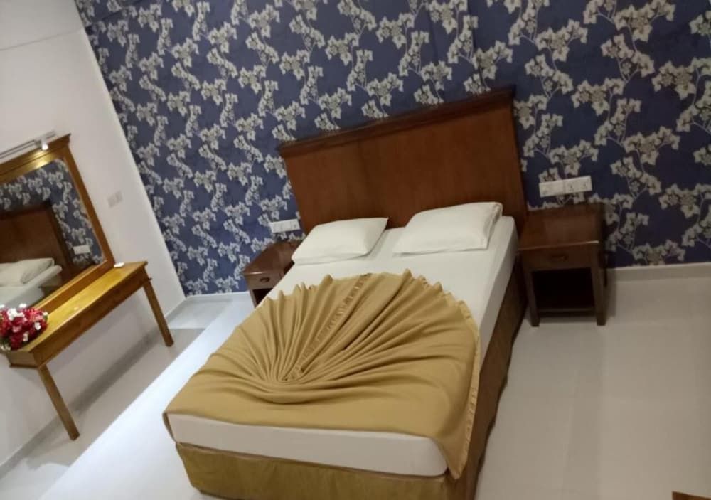 Garden Beach Hotel Deluxe Room