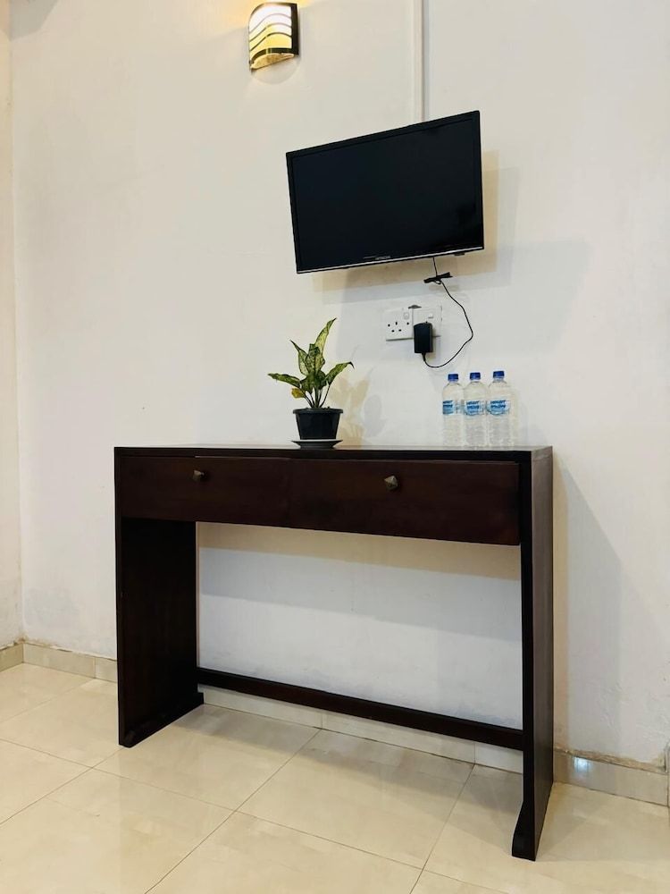 Cityscape Yala by 999 Hotel & Restaurant