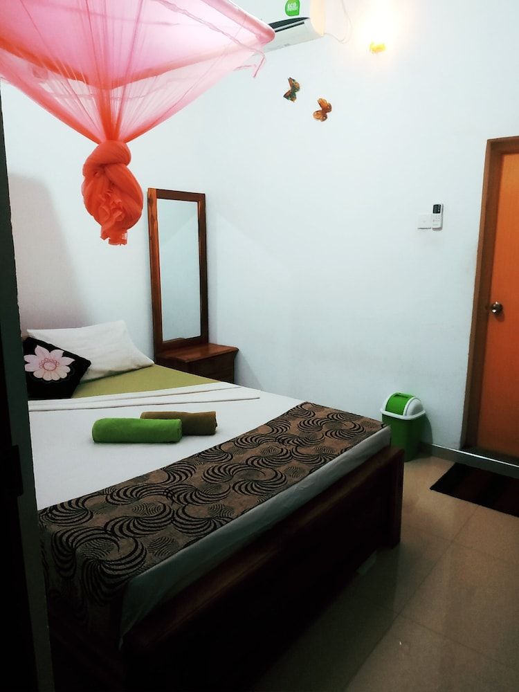 Green Heaven Safari Resort Udawalawa Basic Double Room, Balcony, Garden View