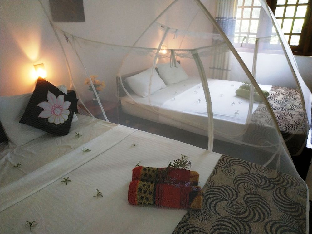 Green Heaven Safari Resort Udawalawa Family Quadruple Room, Balcony, Garden View 7